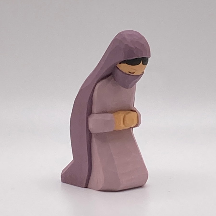 Bedouin Woman, Kneeling, Lavender Dress